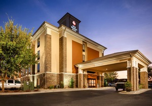 Best Western Plus Fairburn Atlanta Southwest