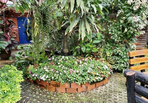 Siriwan House