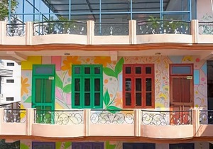 Live Free Hostel