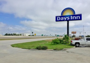 Days Inn by Wyndham McAllen