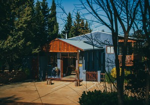 A Hilltop Country Retreat