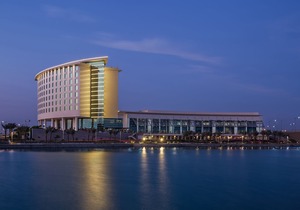 Bay La Sun Hotel & Marina