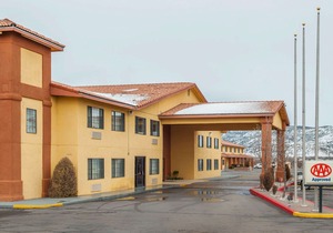 Quality Inn & Suites Grants