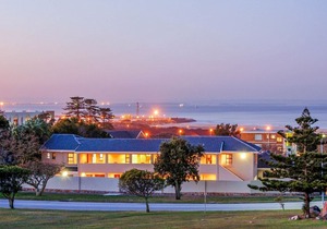 Lalapanzi Guest Lodge