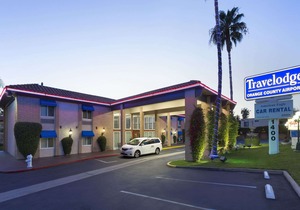 Travelodge by Wyndham Orange County Airport/ Costa Mesa