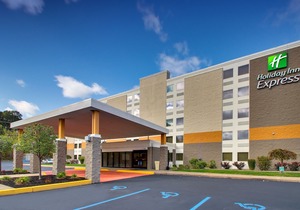 Holiday Inn Express Pittston - Scranton Airport