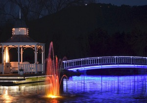 Lakeside Cottage Luxury B&B