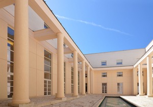 Palazzo Esedra