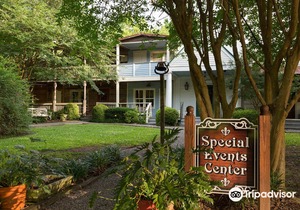 Maison d'Memoire Bed & Breakfast Cottages