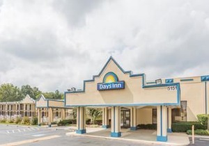Days Inn by Wyndham Camp Springs Andrews AFB