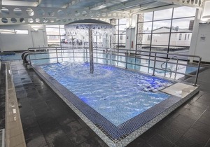 3 bedroom accommodation in Towyn