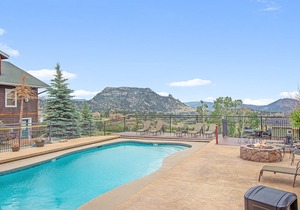 Mount Stratus 11B - 2 Br Condo with Marys Lake and Mountain Views