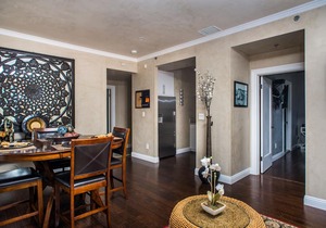 Amazing Luxury Condo In The Historic El Cortez