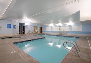 Coast Hilltop Inn