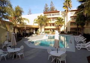 Ramada by Wyndham Sacramento