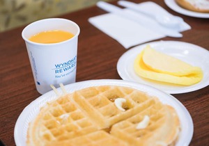 Days Inn by Wyndham Burlington East