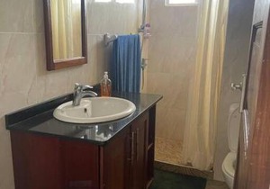 2 bedroom apartment in Masaki with free parking