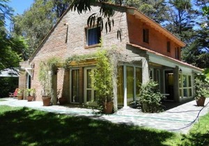Casa Bosque Peralta Ramos