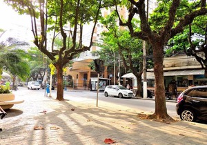 Flat Pitangueiras Boulevard Center