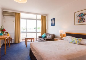 The Q Motel