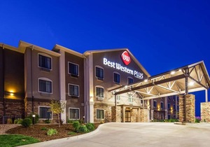 Best Western Plus Overland Inn