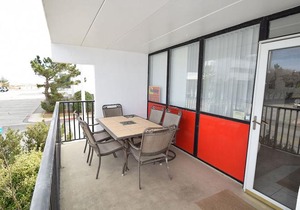 Starfish V 101 3 Br condo by RedAwning