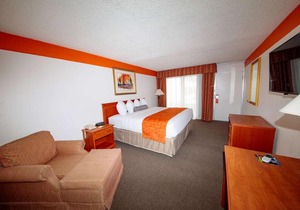 Howard Johnson by Wyndham Gallup