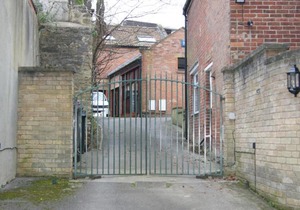 Stylish 2 Bedroom Apartment Yeovil Town Centre