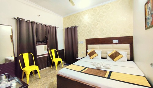 Standard Double Room, City View