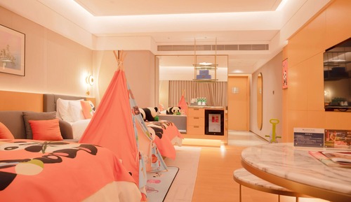 Room, 2 Double Beds, Garden View (Panda Themed)