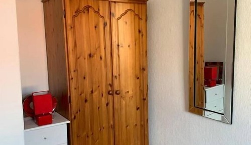 Basic Double Room - Red Room