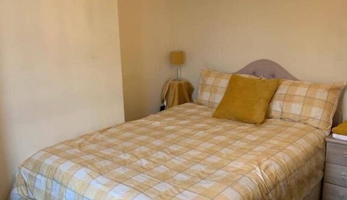 Basic Double Room - Gold Room