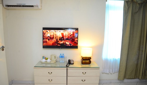 Classic Twin Room