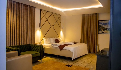 Luxury Room