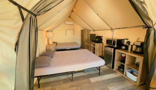 Standard Cabin
