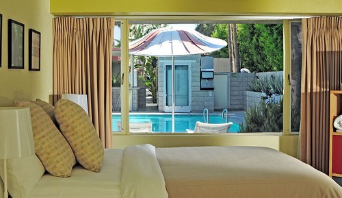 110 Cha Cha Room