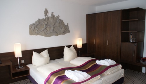 Comfort Double Room, Balcony, Partial Lake View