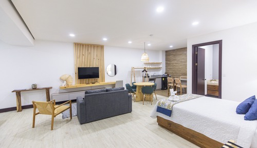 Family Studio Suite