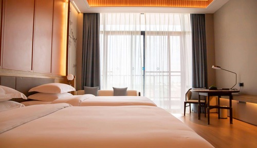 Room, Non Smoking, Lake View