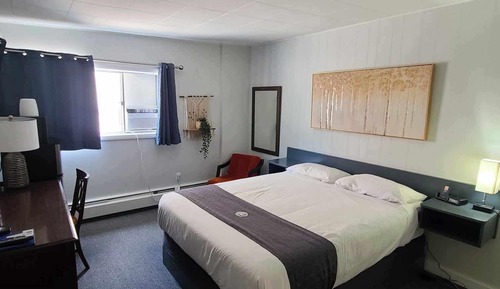 Comfort Room, 1 Queen Bed with Sofa bed