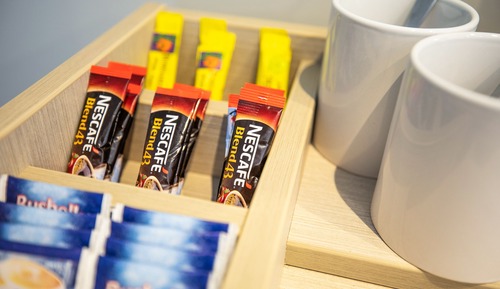 Studio Queen & Single Room