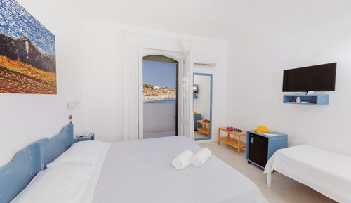 Superior Triple Room, Balcony