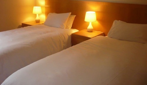 Twin Room, Ensuite