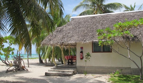 Family Bungalow, 3 Bedrooms, Lagoon View, Beachfront