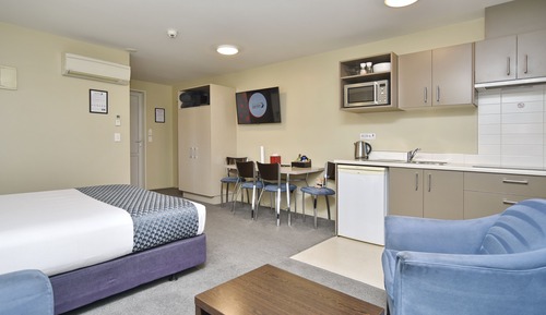 1 Bedroom Spa Suite