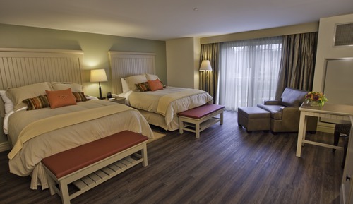  Double Queen Village View Jacuzzi Suite