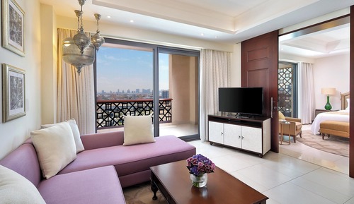Suite, 1 Bedroom, Non Smoking, Balcony (View)