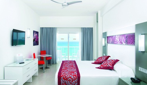 Double Room, Oceanfront (C)