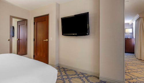 Standard Room, 1 Queen Bed, Accessible, Non Smoking