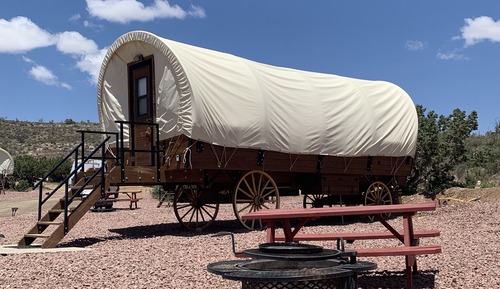 Glamping Wagon - No Restroom/No Shower